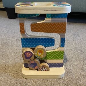 Melissa & Doug - Colorful Wooden Zigzag Maze Toy